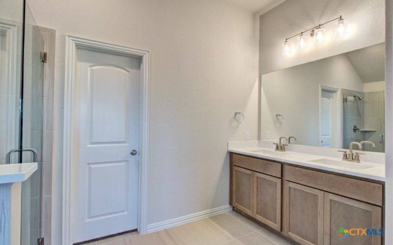 1416 Quarry Rock, New Braunfels, TX 78132, 4 Habitaciones Habitaciones , ,2 BañosBaños,Residential,En Venta,1416 Quarry Rock,555003