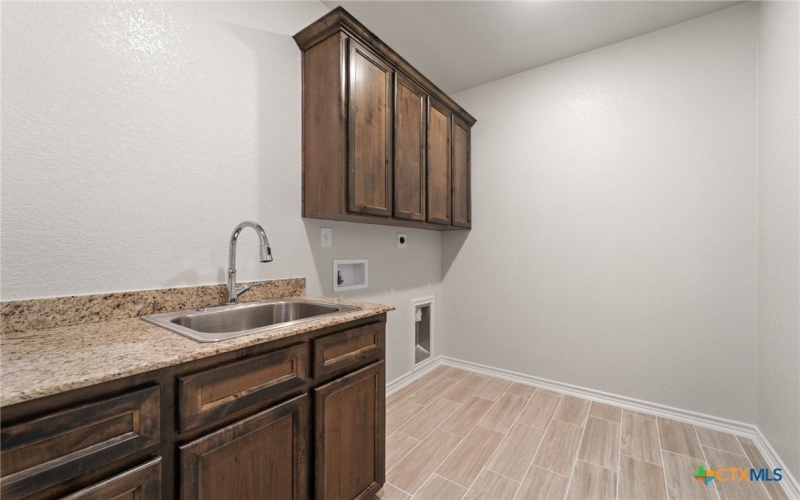 5306 Southern Belle Drive, Killeen, TX 76542, 4 Habitaciones Habitaciones , ,3 BañosBaños,Residential,En Venta,5306 Southern Belle Drive,555075