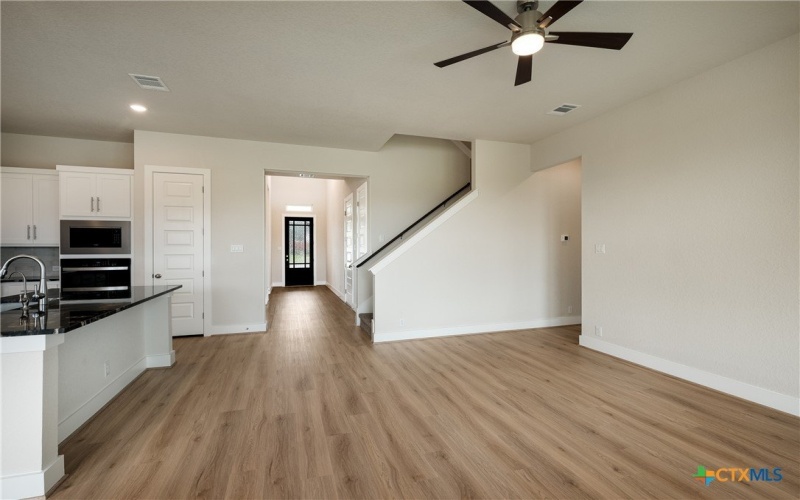 1812 Weinnacht, New Braunfels, TX 78132, 5 Bedrooms Bedrooms, ,5 BathroomsBathrooms,Residential,For Sale,1812 Weinnacht,555974