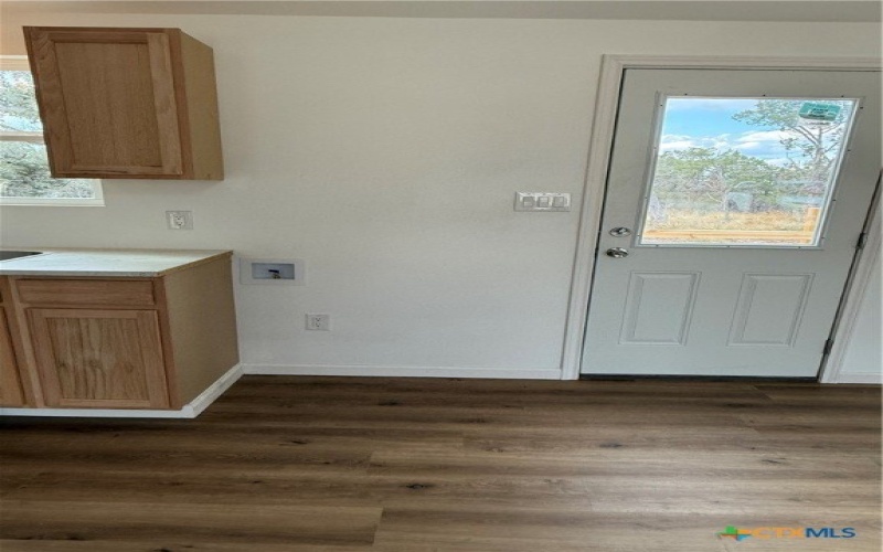 1907 Falconwood Drive, San Marcos, TX 78666, 1 Dormitorio Habitaciones , ,1 BañoBaños,Residential,En Venta,1907 Falconwood Drive,556405