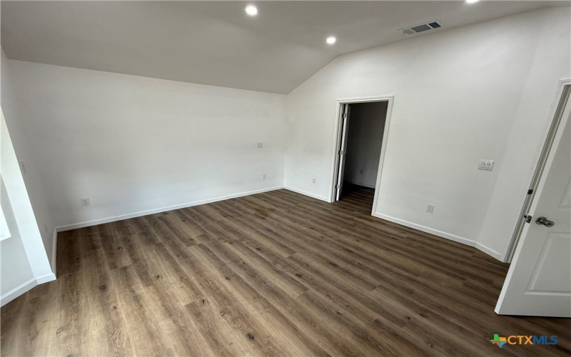 1907 Falconwood Drive, San Marcos, TX 78666, 1 Dormitorio Habitaciones , ,1 BañoBaños,Residential,En Venta,1907 Falconwood Drive,556405