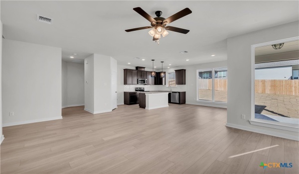 222 Wind Ridge Drive, Copperas Cove, TX 76522, 3 Bedrooms Bedrooms, ,2 BathroomsBathrooms,Residential,For Sale,222 Wind Ridge Drive,556762