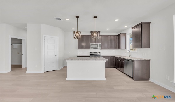222 Wind Ridge Drive, Copperas Cove, TX 76522, 3 Bedrooms Bedrooms, ,2 BathroomsBathrooms,Residential,For Sale,222 Wind Ridge Drive,556762