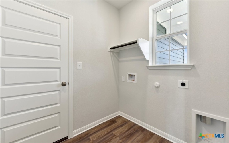 1212 Wild Leaf Way, San Marcos, TX 78666, 3 Bedrooms Bedrooms, ,2 BathroomsBathrooms,Residential,For Sale,1212 Wild Leaf Way,558876