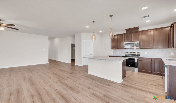 262 Wind Ridge Drive, Copperas Cove, TX 76522, 3 Bedrooms Bedrooms, ,2 BathroomsBathrooms,Residential,For Sale,262 Wind Ridge Drive,559077