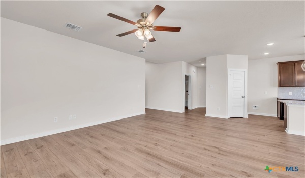 262 Wind Ridge Drive, Copperas Cove, TX 76522, 3 Bedrooms Bedrooms, ,2 BathroomsBathrooms,Residential,For Sale,262 Wind Ridge Drive,559077