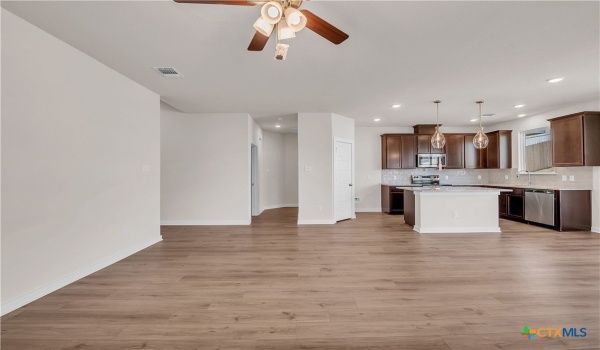 262 Wind Ridge Drive, Copperas Cove, TX 76522, 3 Bedrooms Bedrooms, ,2 BathroomsBathrooms,Residential,For Sale,262 Wind Ridge Drive,559077