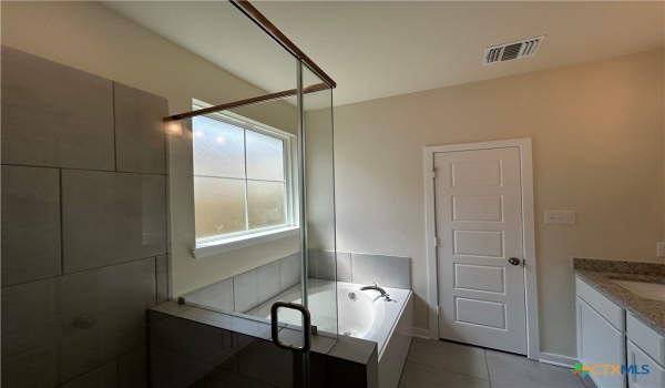 250 Wind Ridge Drive, Copperas Cove, TX 76522, 3 Bedrooms Bedrooms, ,2 BathroomsBathrooms,Residential,For Sale,250 Wind Ridge Drive,559086