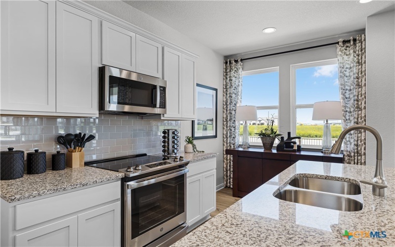 2133 Hofstaat, New Braunfels, TX 78130, 2 Bedrooms Bedrooms, ,2 BathroomsBathrooms,Residential,For Sale,2133 Hofstaat,559956