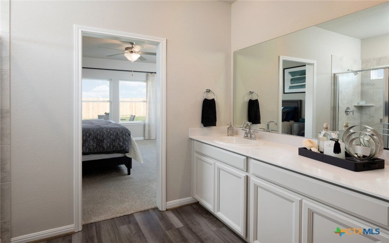 3060 Pike Drive, New Braunfels, TX 78132, 5 Habitaciones Habitaciones , ,5 BañosBaños,Residential,En Venta,3060 Pike Drive,560246