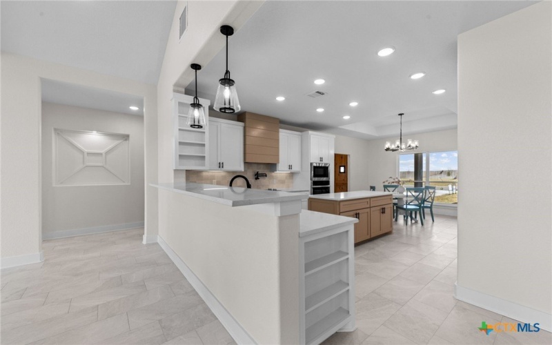1425 King Ranch Road, Salado, TX 76571, 4 Habitaciones Habitaciones , ,3 BañosBaños,Residential,En Venta,1425 King Ranch Road,562666
