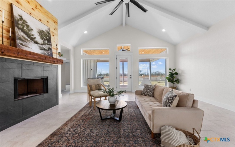 1425 King Ranch Road, Salado, TX 76571, 4 Habitaciones Habitaciones , ,3 BañosBaños,Residential,En Venta,1425 King Ranch Road,562666
