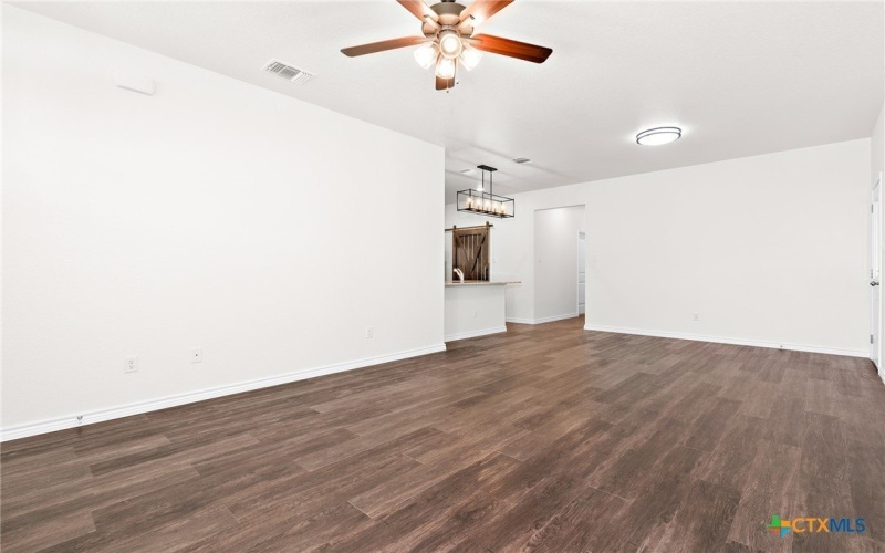 5106 Rose Garden Loop, Killeen, TX 76542, 3 Bedrooms Bedrooms, ,2 BathroomsBathrooms,Residential Lease,For Rent,5106 Rose Garden Loop,563487