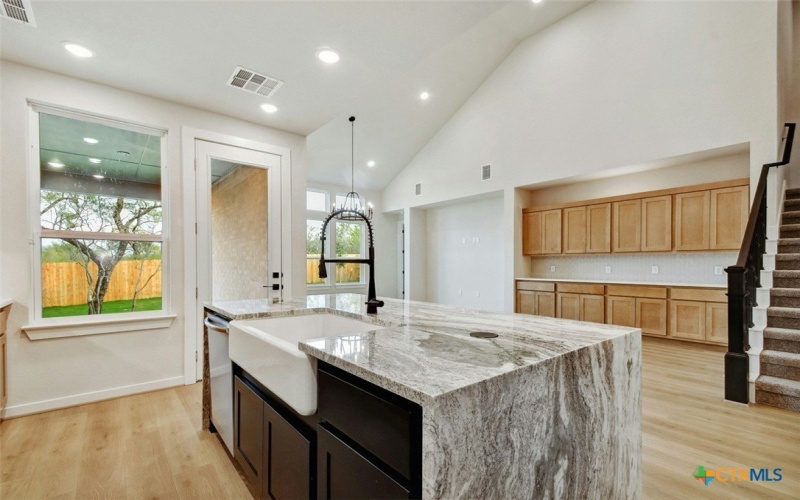 10714 Saleh Corner, San Antonio, TX 78224, 4 Bedrooms Bedrooms, ,3 BathroomsBathrooms,Residential,For Sale,10714 Saleh Corner,564666