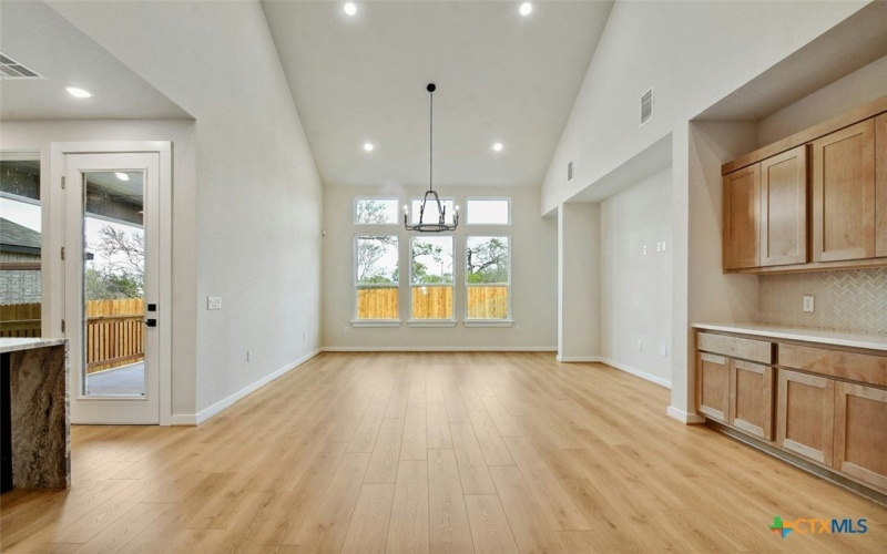 10714 Saleh Corner, San Antonio, TX 78224, 4 Bedrooms Bedrooms, ,3 BathroomsBathrooms,Residential,For Sale,10714 Saleh Corner,564666