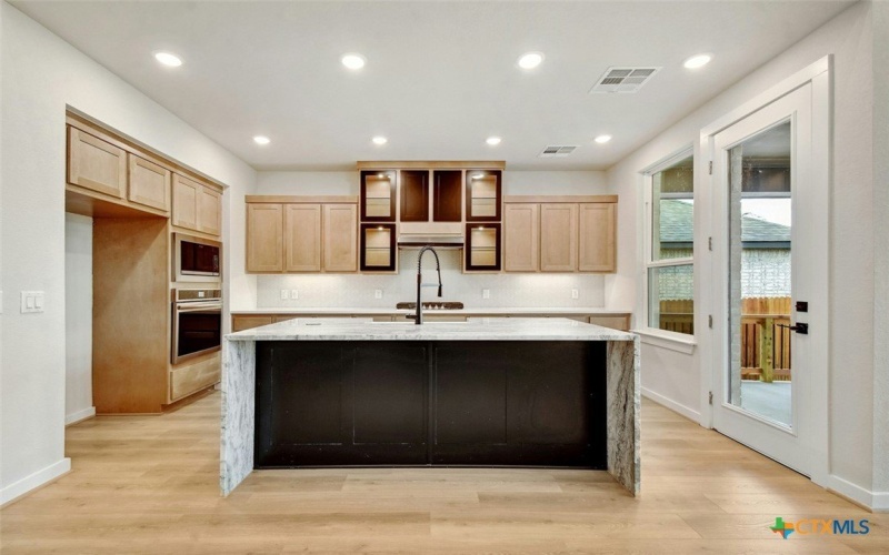 10714 Saleh Corner, San Antonio, TX 78224, 4 Bedrooms Bedrooms, ,3 BathroomsBathrooms,Residential,For Sale,10714 Saleh Corner,564666