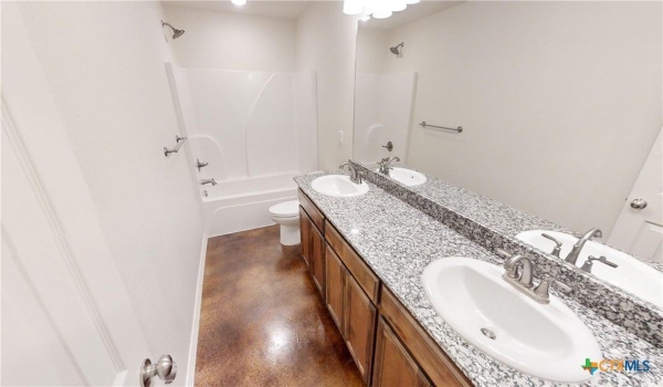 210 E Washington Avenue #B, Copperas Cove, TX 76522, 3 Bedrooms Bedrooms, ,2 BathroomsBathrooms,Residential Lease,For Rent,210 E Washington Avenue,565348
