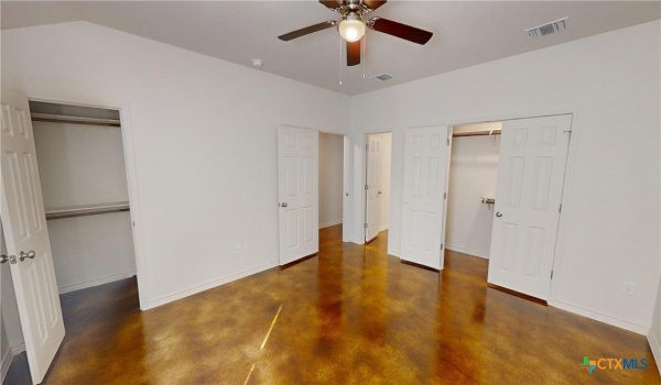 210 E Washington Avenue #B, Copperas Cove, TX 76522, 3 Bedrooms Bedrooms, ,2 BathroomsBathrooms,Residential Lease,For Rent,210 E Washington Avenue,565348