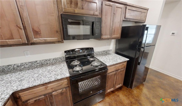 210 E Washington Avenue #B, Copperas Cove, TX 76522, 3 Bedrooms Bedrooms, ,2 BathroomsBathrooms,Residential Lease,For Rent,210 E Washington Avenue,565348