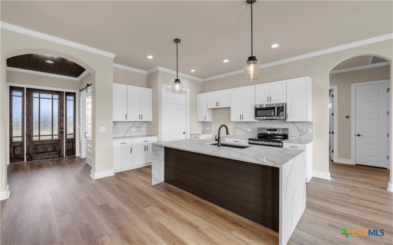 2221 Park View Drive, Marble Falls, TX 78654, 5 Bedrooms Bedrooms, ,2 BathroomsBathrooms,Residential,For Sale,2221 Park View Drive,565422