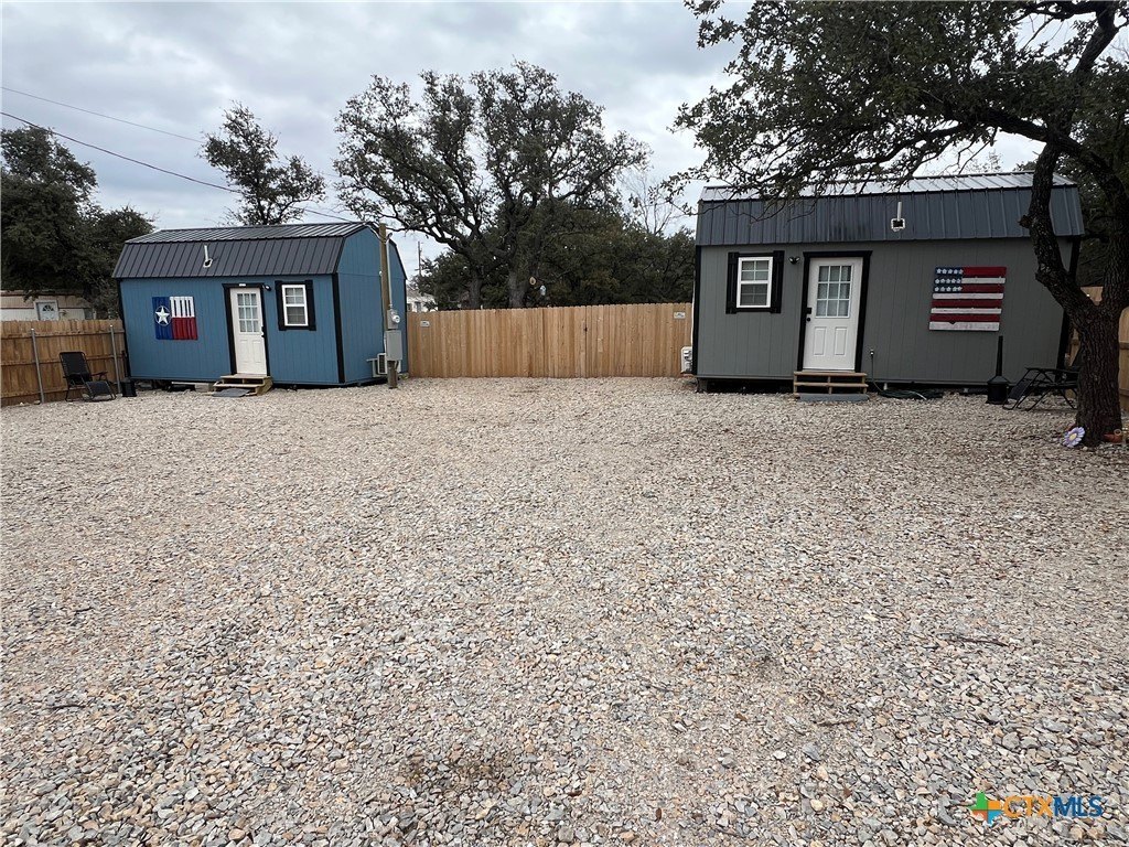8036 County Road 604, Brownwood, TX 76801, 2 Bedrooms Bedrooms, ,Residential,For Sale,8036 County Road 604,565459