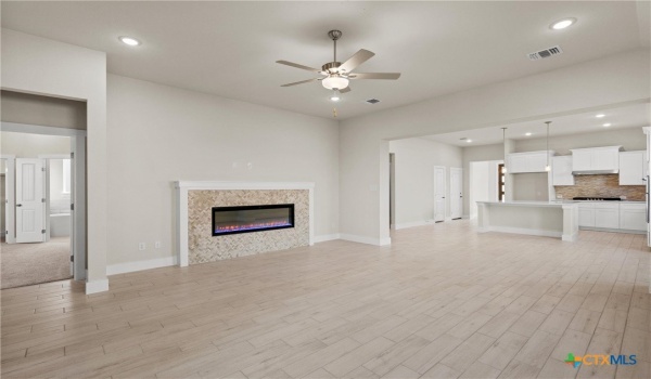 19141 Ariel Elena Way, Pflugerville, TX 78660, 3 Bedrooms Bedrooms, ,2 BathroomsBathrooms,Residential,For Sale,19141 Ariel Elena Way,565794