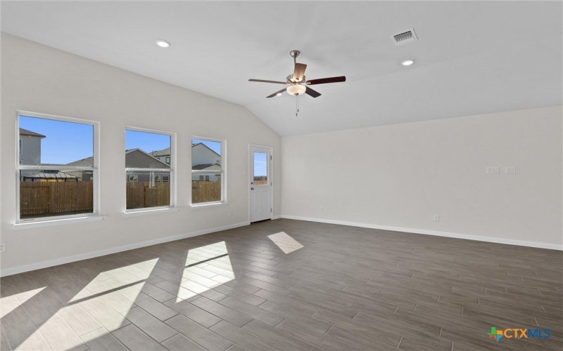 312 Windstar Road, Liberty Hill, TX 78642, 3 Habitaciones Habitaciones , ,2 BañosBaños,Residential,En Venta,312 Windstar Road,565807
