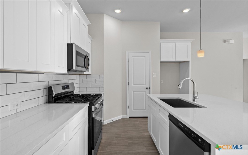 312 Windstar Road, Liberty Hill, TX 78642, 3 Habitaciones Habitaciones , ,2 BañosBaños,Residential,En Venta,312 Windstar Road,565807