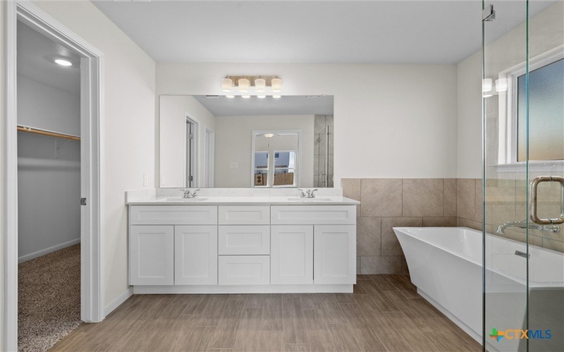 312 Windstar Road, Liberty Hill, TX 78642, 3 Habitaciones Habitaciones , ,2 BañosBaños,Residential,En Venta,312 Windstar Road,565807