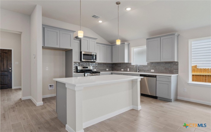 224 Ironshoe Trail, Liberty Hill, TX 78642, 3 Habitaciones Habitaciones , ,3 BañosBaños,Residential,En Venta,224 Ironshoe Trail,565958