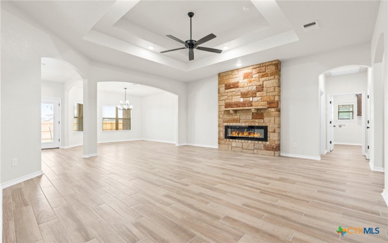 611 Dred Roger Circle, Killeen, TX 76542, 4 Bedrooms Bedrooms, ,2 BathroomsBathrooms,Residential,For Sale,611 Dred Roger Circle,568134