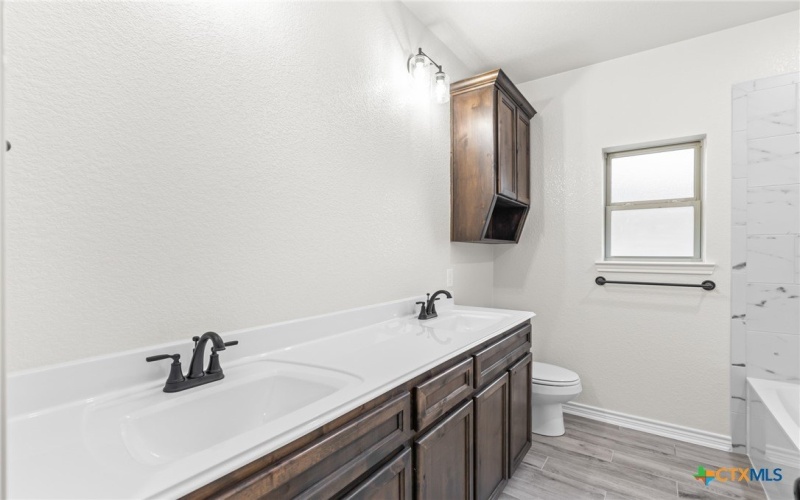 8503 Kasen Avenue, Killeen, TX 76542, 4 Bedrooms Bedrooms, ,3 BathroomsBathrooms,Residential,For Sale,8503 Kasen Avenue,568151