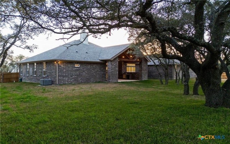 8439 Spring Creek Loop, Salado, TX 76571, 4 Habitaciones Habitaciones , ,3 BañosBaños,Residential,En Venta,8439 Spring Creek Loop,568159