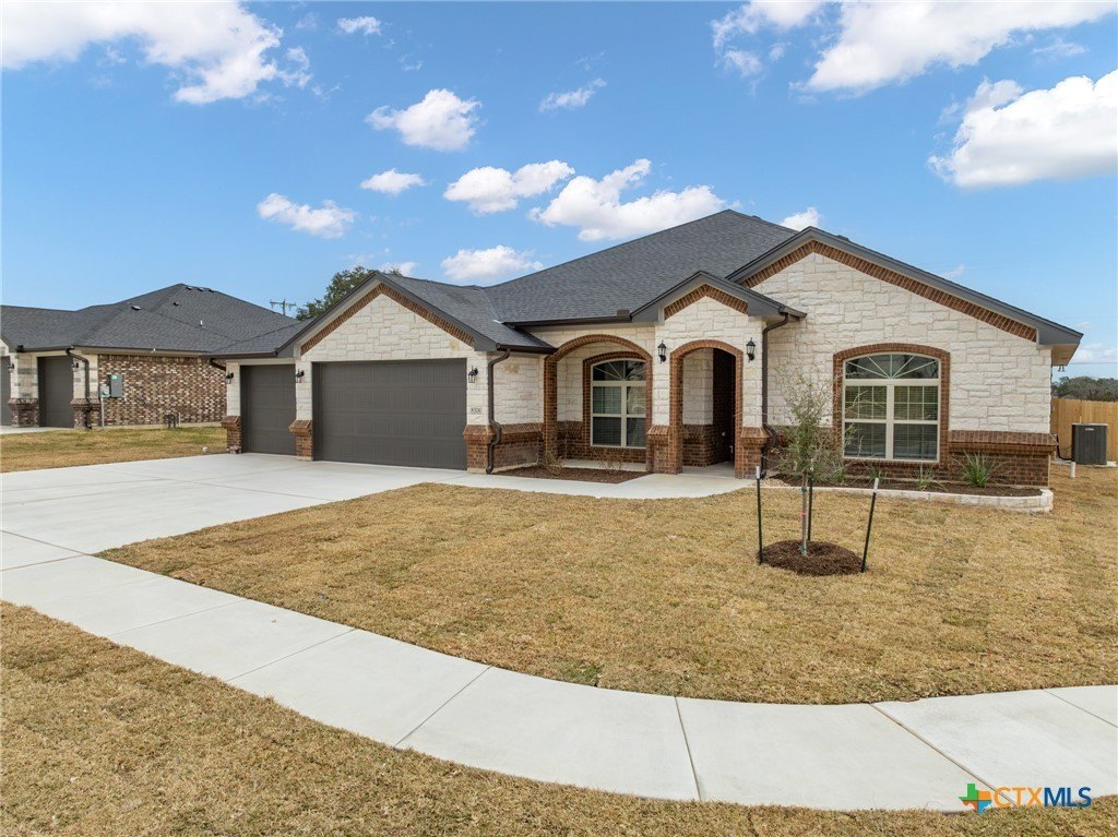 8324 Money Pit Road, Killeen, TX 76542, 4 Bedrooms Bedrooms, ,2 BathroomsBathrooms,Residential,For Sale,8324 Money Pit Road,568168