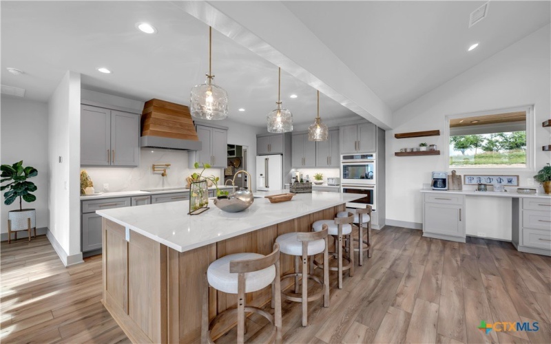 438 Cedar Mountain Drive, Marble Falls, TX 78654, 4 Bedrooms Bedrooms, ,2 BathroomsBathrooms,Residential,For Sale,438 Cedar Mountain Drive,573746
