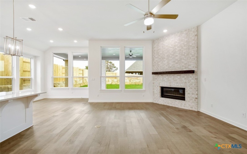 420 Puppy Dog Pass, San Marcos, TX 78666, 3 Bedrooms Bedrooms, ,2 BathroomsBathrooms,Residential,For Sale,420 Puppy Dog Pass,568552
