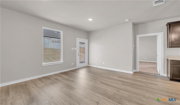 270 Wind Ridge Drive, Copperas Cove, TX 76522, 3 Bedrooms Bedrooms, ,2 BathroomsBathrooms,Residential,For Sale,270 Wind Ridge Drive,568589