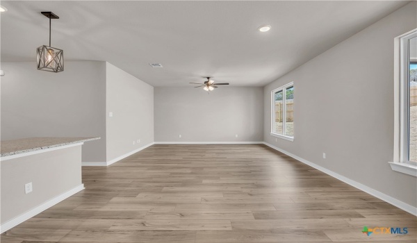 270 Wind Ridge Drive, Copperas Cove, TX 76522, 3 Bedrooms Bedrooms, ,2 BathroomsBathrooms,Residential,For Sale,270 Wind Ridge Drive,568589