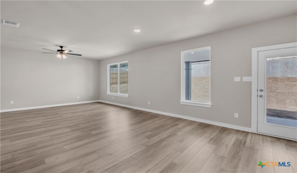 270 Wind Ridge Drive, Copperas Cove, TX 76522, 3 Bedrooms Bedrooms, ,2 BathroomsBathrooms,Residential,For Sale,270 Wind Ridge Drive,568589