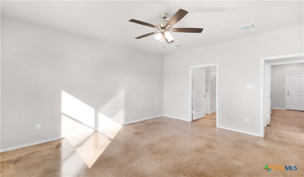 1405 Lindsey Drive, Copperas Cove, TX 76522, 4 Bedrooms Bedrooms, ,3 BathroomsBathrooms,Residential,For Sale,1405 Lindsey Drive,573902