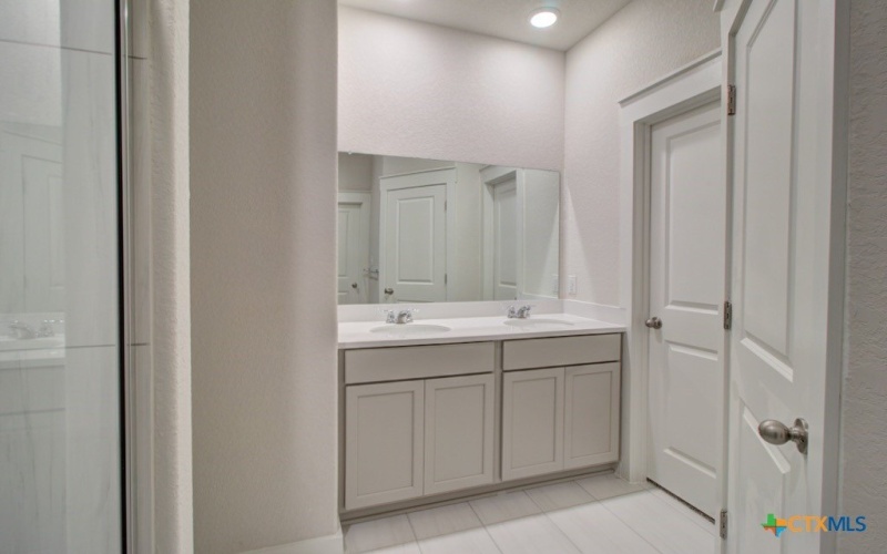 3566 Starbright, New Braunfels, TX 78130, 4 Bedrooms Bedrooms, ,2 BathroomsBathrooms,Residential,For Sale,3566 Starbright,573927