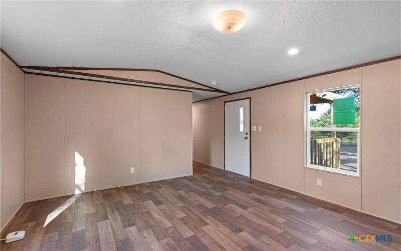 27 Briarwood, Morgans Point Resort, TX 76513, 3 Bedrooms Bedrooms, ,2 BathroomsBathrooms,Residential,For Sale,27 Briarwood,573977