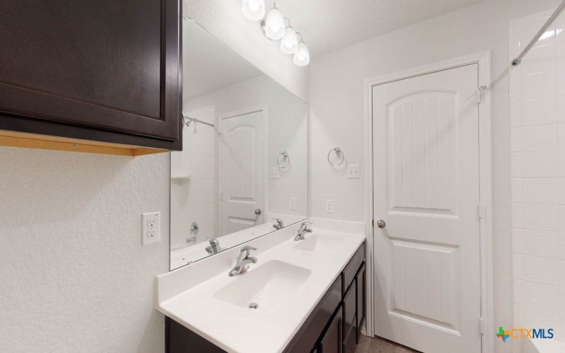 1712 Paint Horse Trail, Harker Heights, TX 76548, 4 Habitaciones Habitaciones , ,2 BañosBaños,Residential,En Venta,1712 Paint Horse Trail,574161
