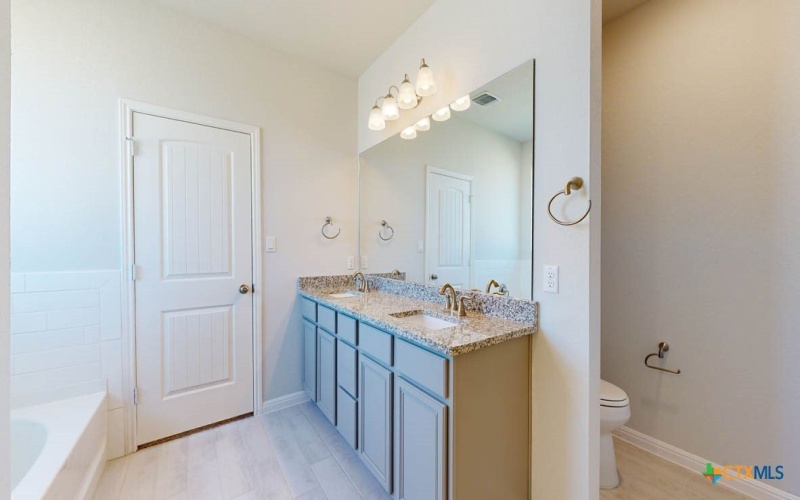 1710 Paint Horse Trail, Harker Heights, TX 76548, 4 Bedrooms Bedrooms, ,3 BathroomsBathrooms,Residential,For Sale,1710 Paint Horse Trail,574163
