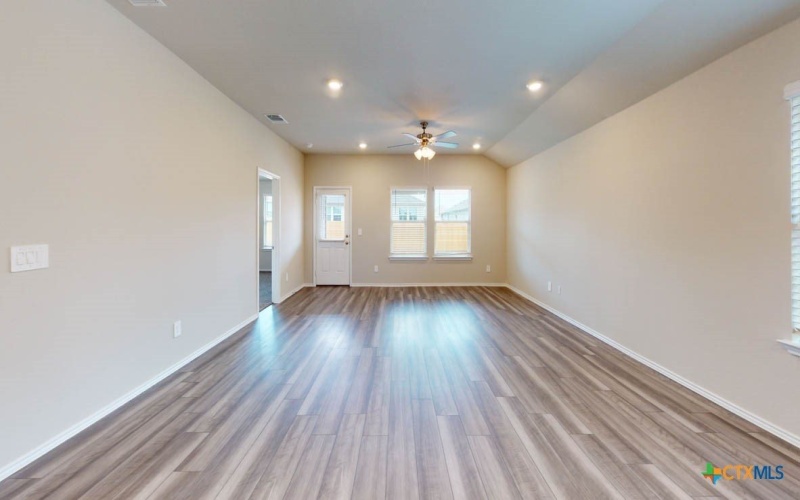 2430 Bee Creek Drive, Copperas Cove, TX 76522, 4 Bedrooms Bedrooms, ,2 BathroomsBathrooms,Residential,For Sale,2430 Bee Creek Drive,574184
