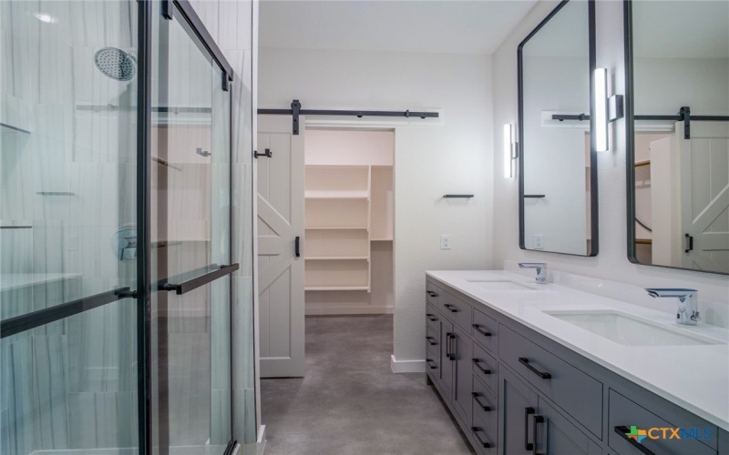 307 Cedarhill Drive, Granite Shoals, TX 78654, 3 Bedrooms Bedrooms, ,2 BathroomsBathrooms,Residential,For Sale,307 Cedarhill Drive,569093
