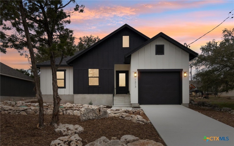 1313 Green Meadow Lane, Spring Branch, TX 78070, 3 Bedrooms Bedrooms, ,2 BathroomsBathrooms,Residential,For Sale,1313 Green Meadow Lane,569416