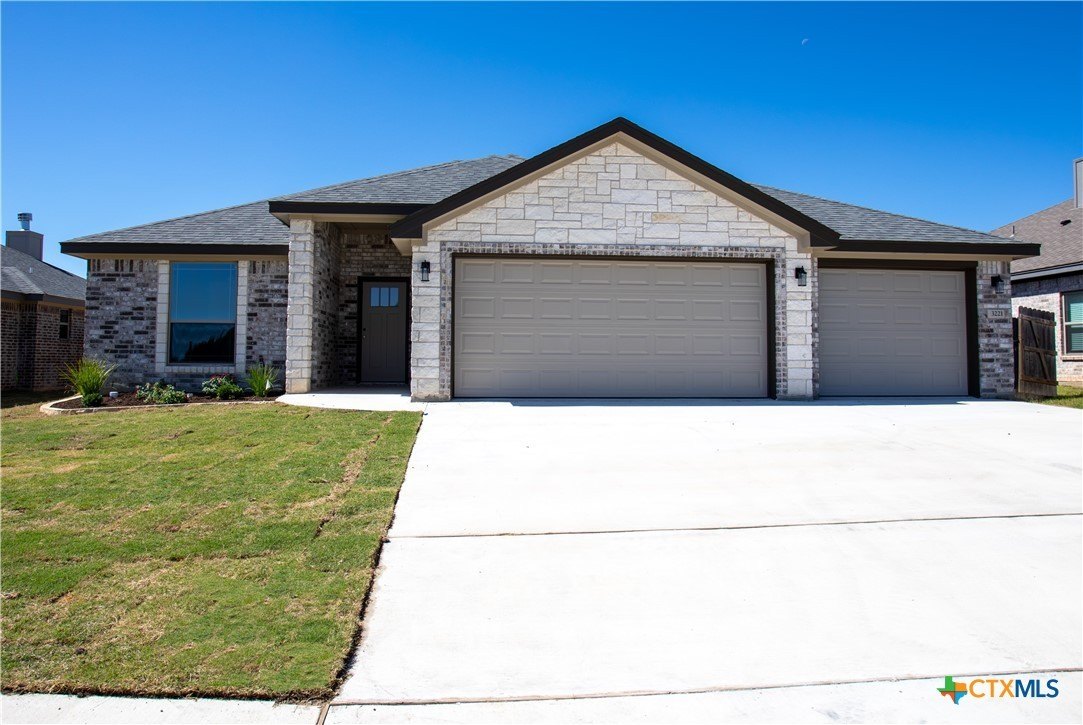 3221 Digby Drive, Belton, TX 76513, 4 Bedrooms Bedrooms, ,2 BathroomsBathrooms,Residential,For Sale,3221 Digby Drive,574305