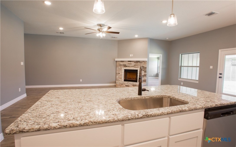 3221 Digby Drive, Belton, TX 76513, 4 Bedrooms Bedrooms, ,2 BathroomsBathrooms,Residential,For Sale,3221 Digby Drive,574305