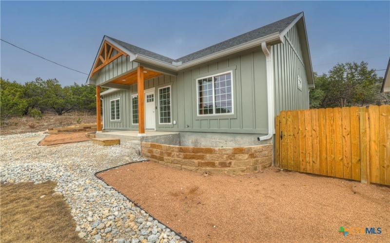 1196 Canyon Trace, Canyon Lake, TX 78133, 2 Bedrooms Bedrooms, ,2 BathroomsBathrooms,Residential,For Sale,1196 Canyon Trace,569669